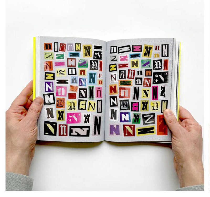 Шикарный подарок для влюбленных в шрифты, наклеечки и постеры ❤️❤️❤️
#котизаи это просто отвал башки!!! 🤩
В моем любимом книжном #CounterPrintBooks появилась крутая новинка! 
Книжка полностью состояща... | Сетка — социальная сеть от hh.ru