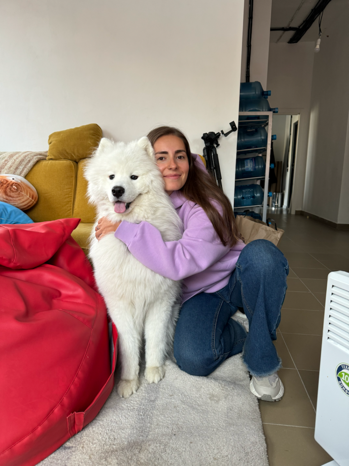 С какими странностями корпоративной культуры вы готовы мириться?
Недавно в сетке увидела такой вопрос, и один ответ меня особенно заинтересовал | Сетка — социальная сеть от hh.ru