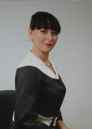 Елена Манжосова