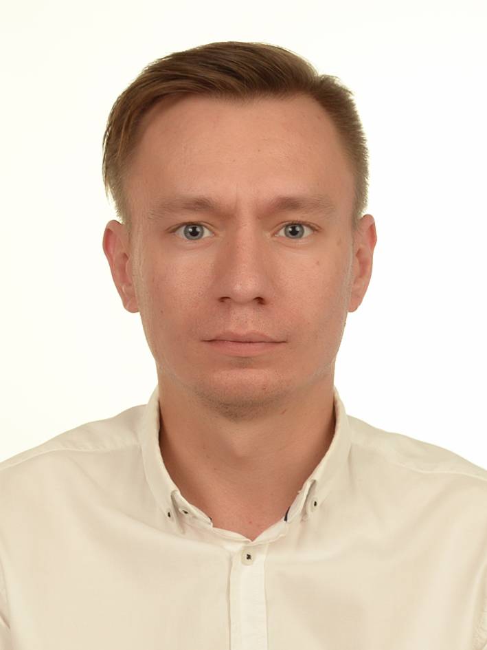 Кирилл Твердохвалов