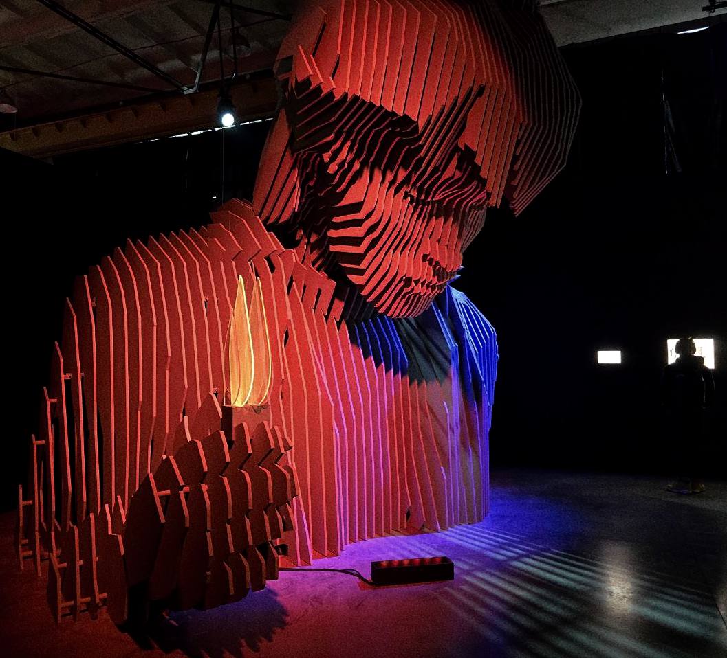 Меланхоличное рассуждение в честь 14 февраля 
Знаете, когда собирался в Питер спикером на бизнес-слет, поймал себя на мысли, что никогда не был в рабочих командировках | Сетка — социальная сеть от hh.ru