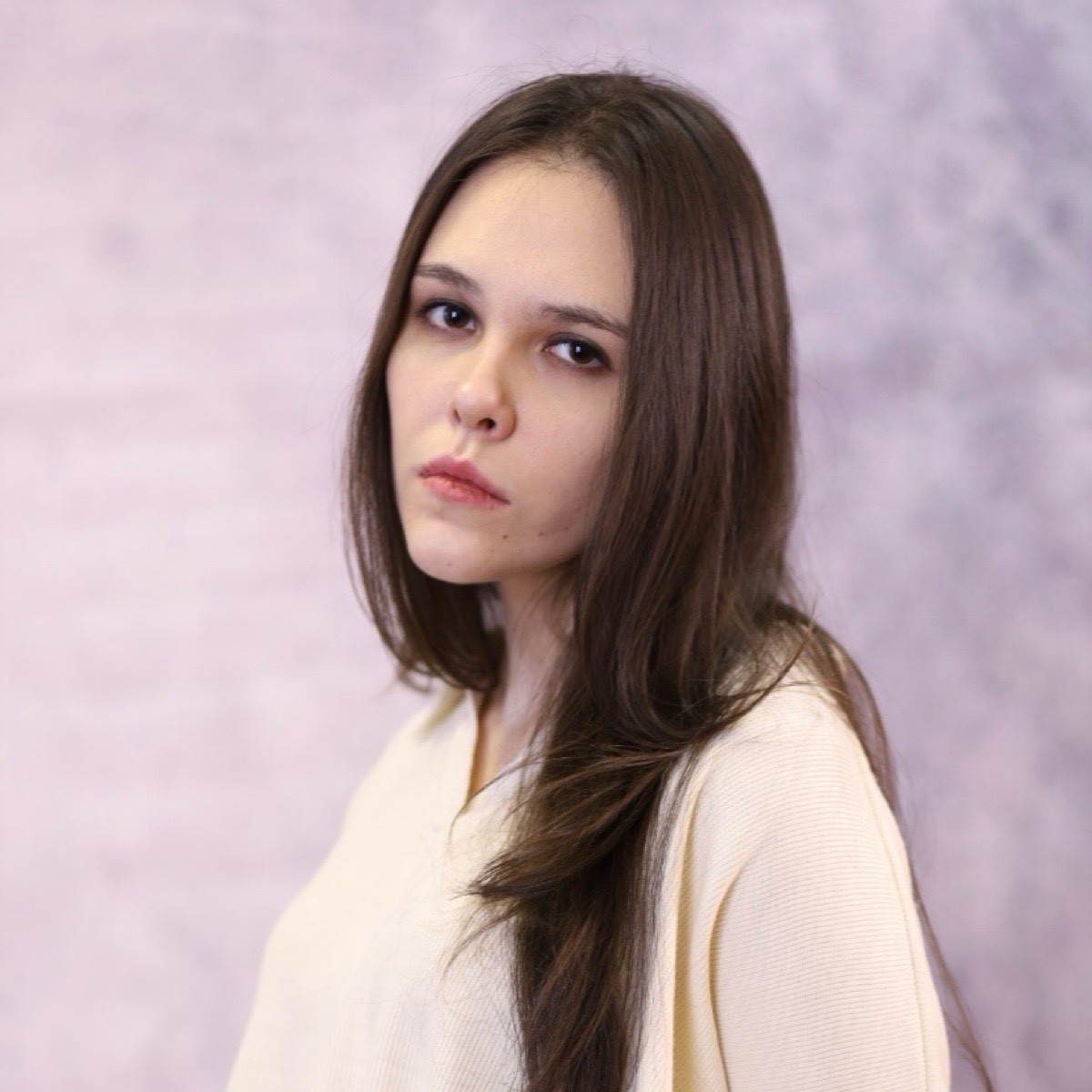Анна Сарыкова