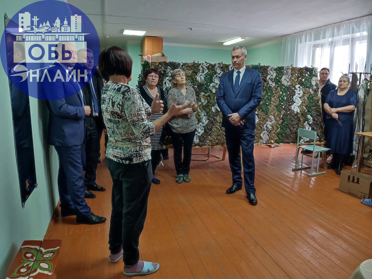 ↗ Губернатор Андрей Травников посетил село Красноглинное
Первым делом жители рассказали ему о транспортной недоступности поликлиники в Геодезии.
vk.com
Подробнее на https://vk.com/ob | Сетка — социальная сеть от hh.ru