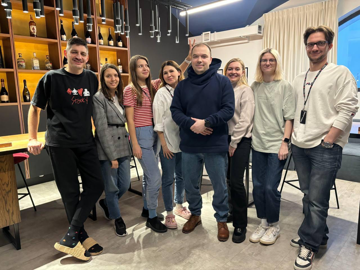 #events
Вчера я выступил в компании Reactive — ребята специализируются на B2G-сегменте и работают с госзакупками | Сетка — социальная сеть от hh.ru