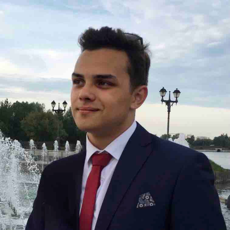 Александр Майоров