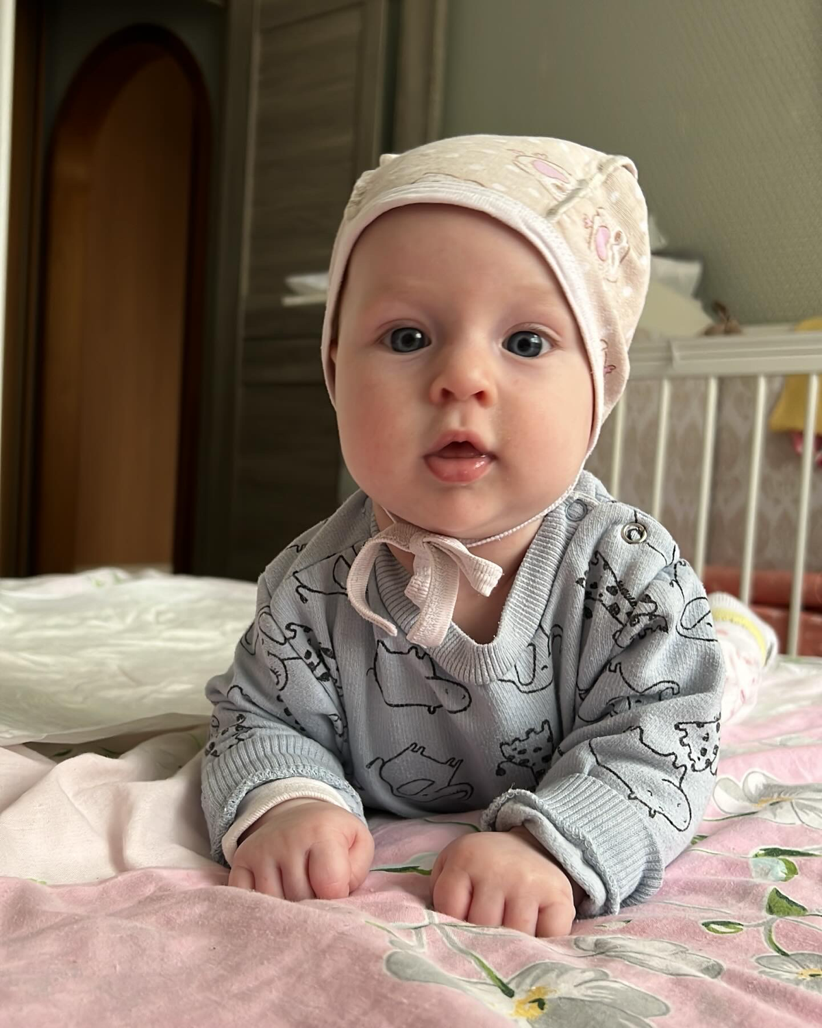 👶Поговорим про малышей…👇🏻
Сегодня хочу разобрать с Вами важную тему для каждого родителя🧑‍🧑‍🧒:
❌ Что нельзя делать для полноценного сенсорного и моторного развития младенца👩‍🍼
Развитие малыша — это ес... | Сетка — социальная сеть от hh.ru