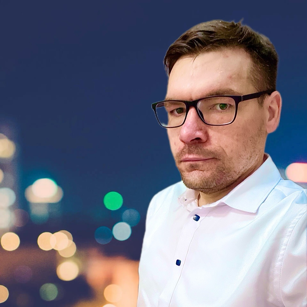 Ильнaз Аитoв