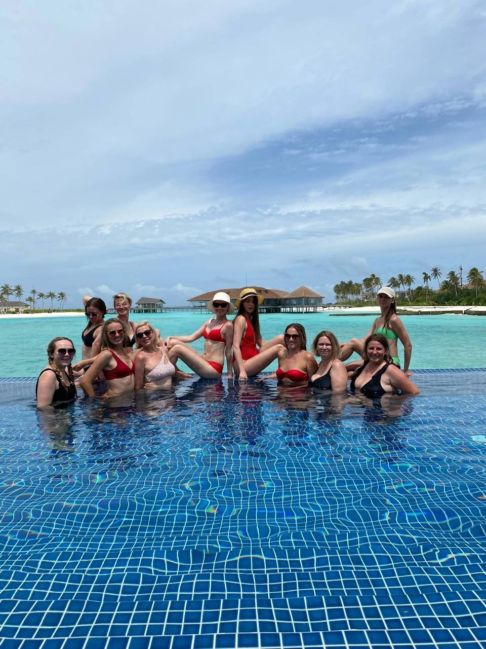 #Мальдивы #рекламник #рит
15.07-25.07 | Сетка — социальная сеть от hh.ru