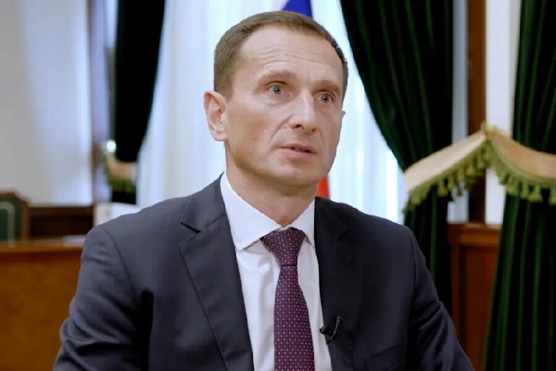 Каждый покупатель в ювелирном магазине в России может легко отличить натуральный бриллиант от выращенного в лаборатории искусственного камня, сравнив информацию на бирке с данными государственной инфо... | Сетка — социальная сеть от hh.ru