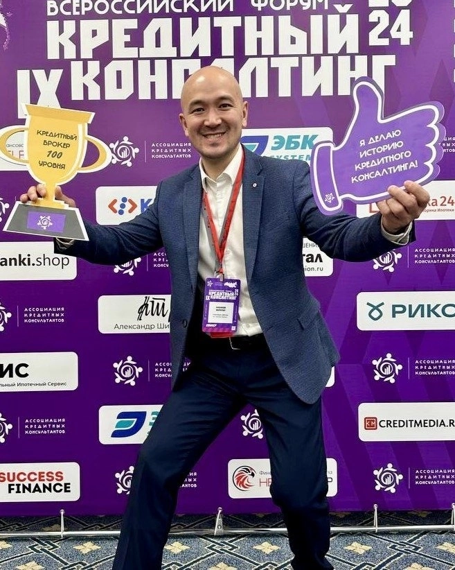 💪Ключевые навыки для брокера/риелтора в текущих реалиях
▫️Понимание принципов формирования ипотечных и кредитных программ: ставка, сумма, взнос, кредитная история, доход | Сетка — социальная сеть от hh.ru