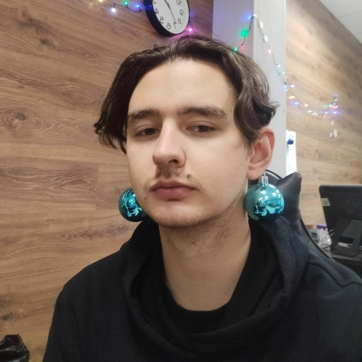 Александр Чернявский