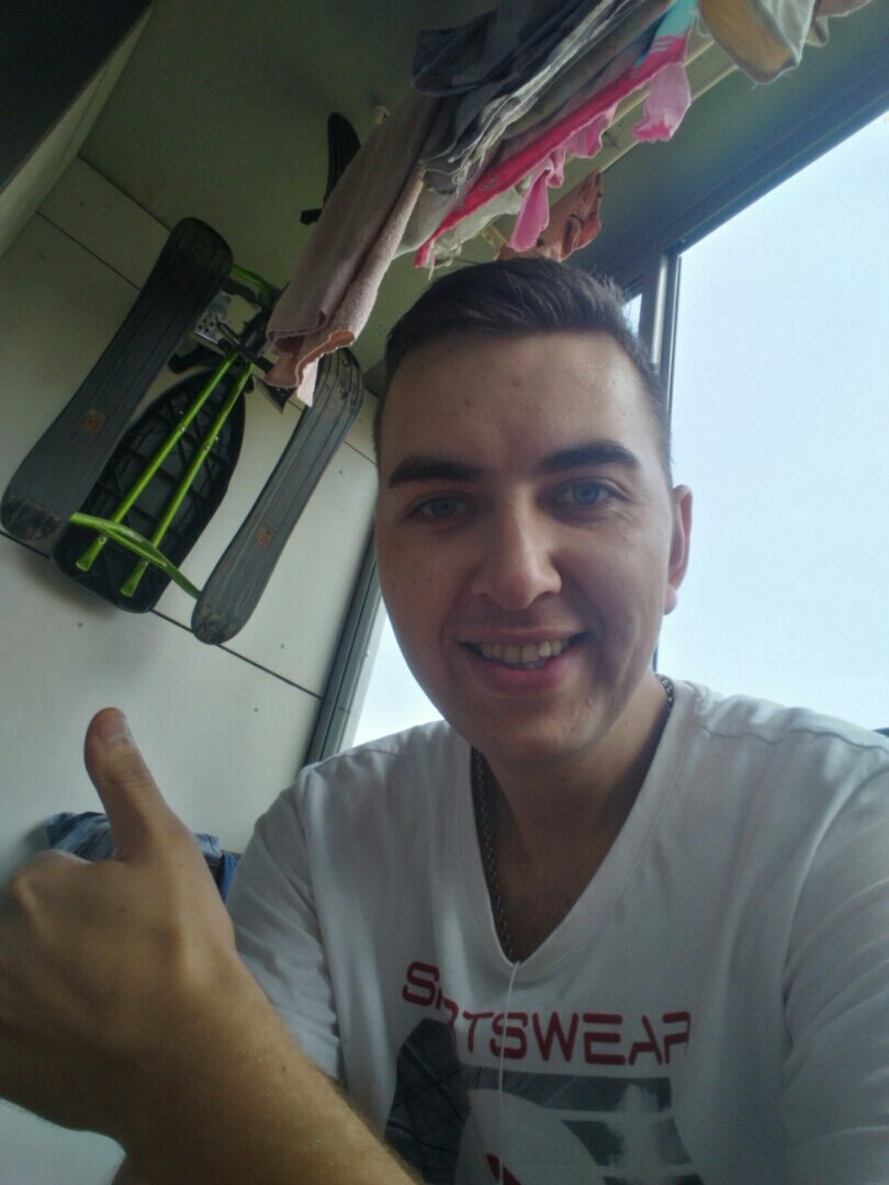 Артём Жестков