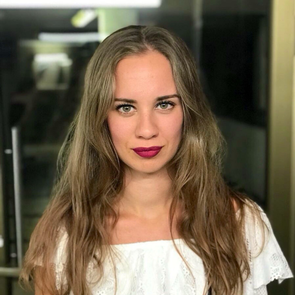 Яна Сонина | Сетка — социальная сеть от hh.ru