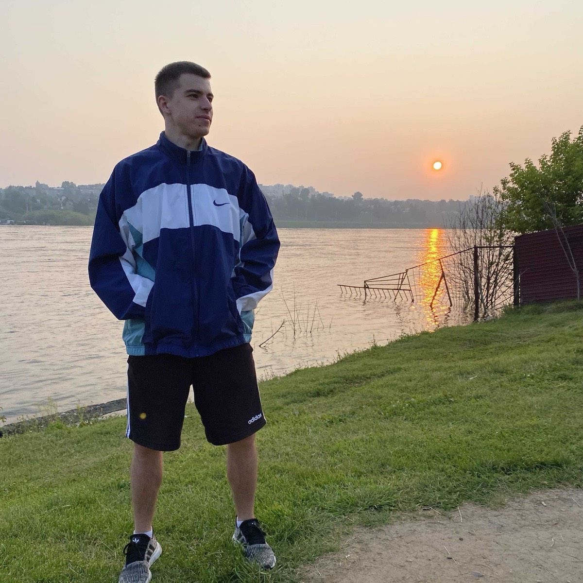 Максим Колоденко