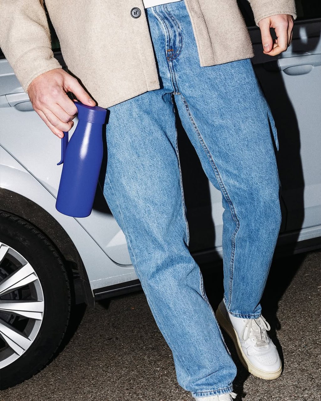 Away
Термос.
@ Alessandro Stabile для Alessi
#packaging #formfactor | Сетка — социальная сеть от hh.ru