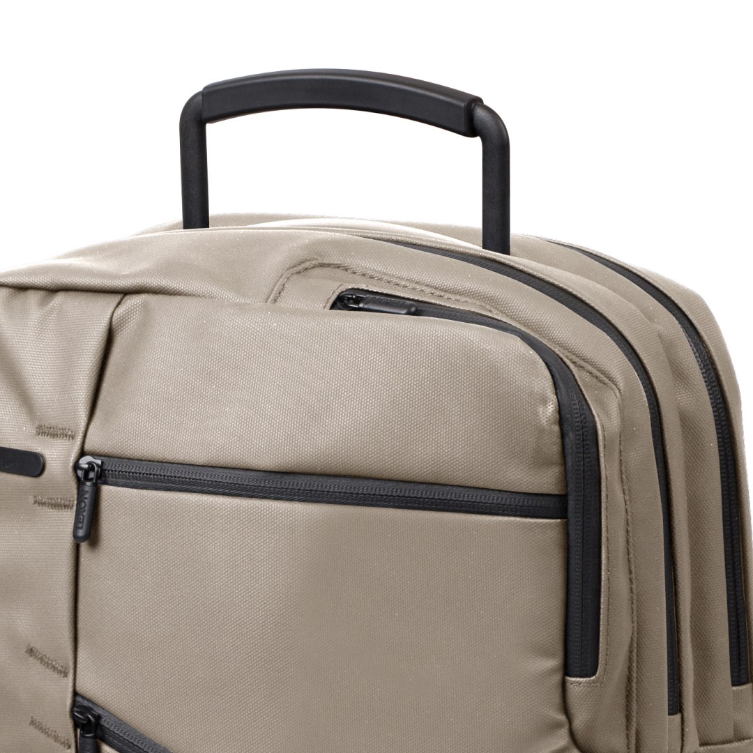 🎒 Стильная элегантность с Lexon Challenger!
Рюкзак Lexon Challenger в элегантном бежевом исполнении — сочетание стиля и практичности | Сетка — социальная сеть от hh.ru