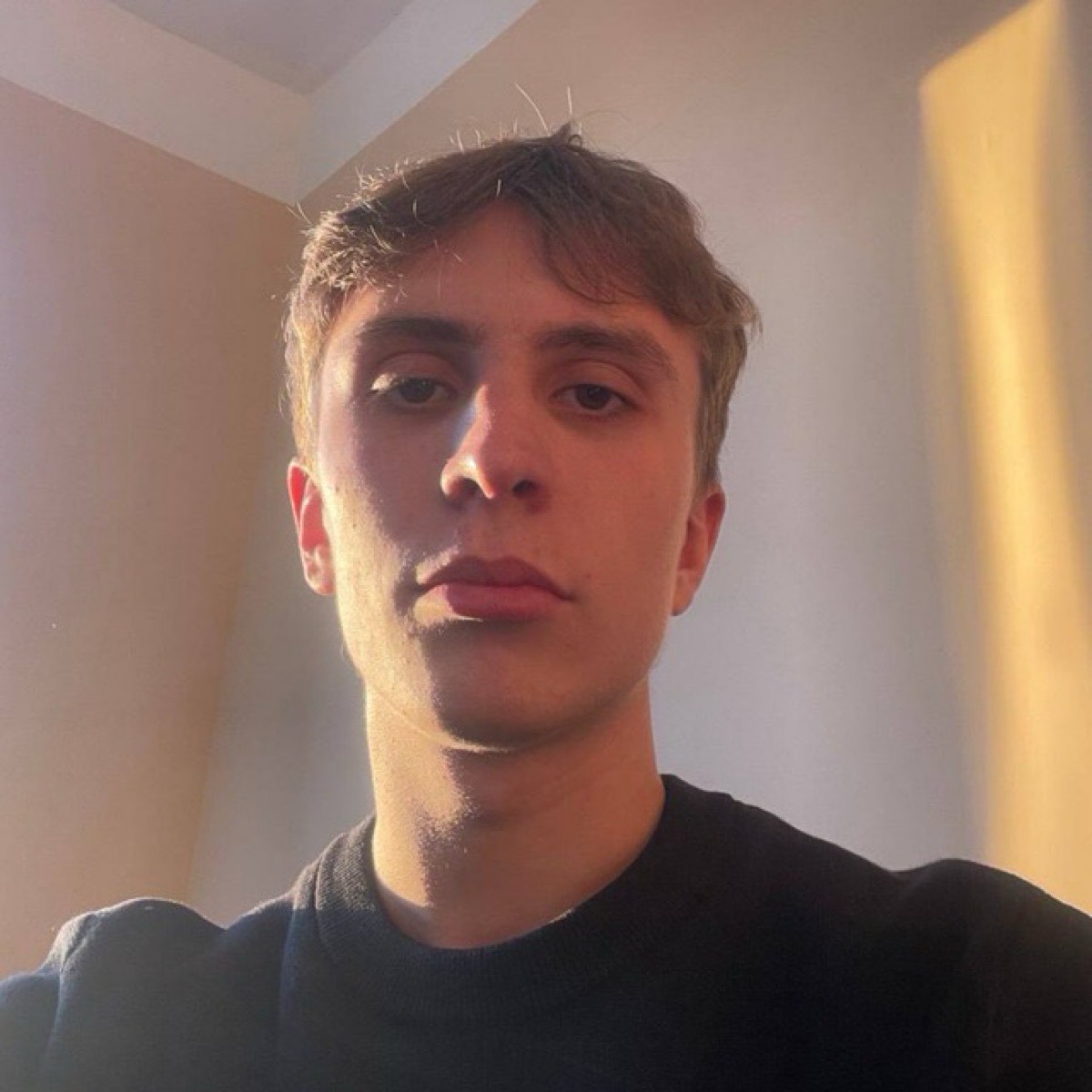 Андрей Андрей