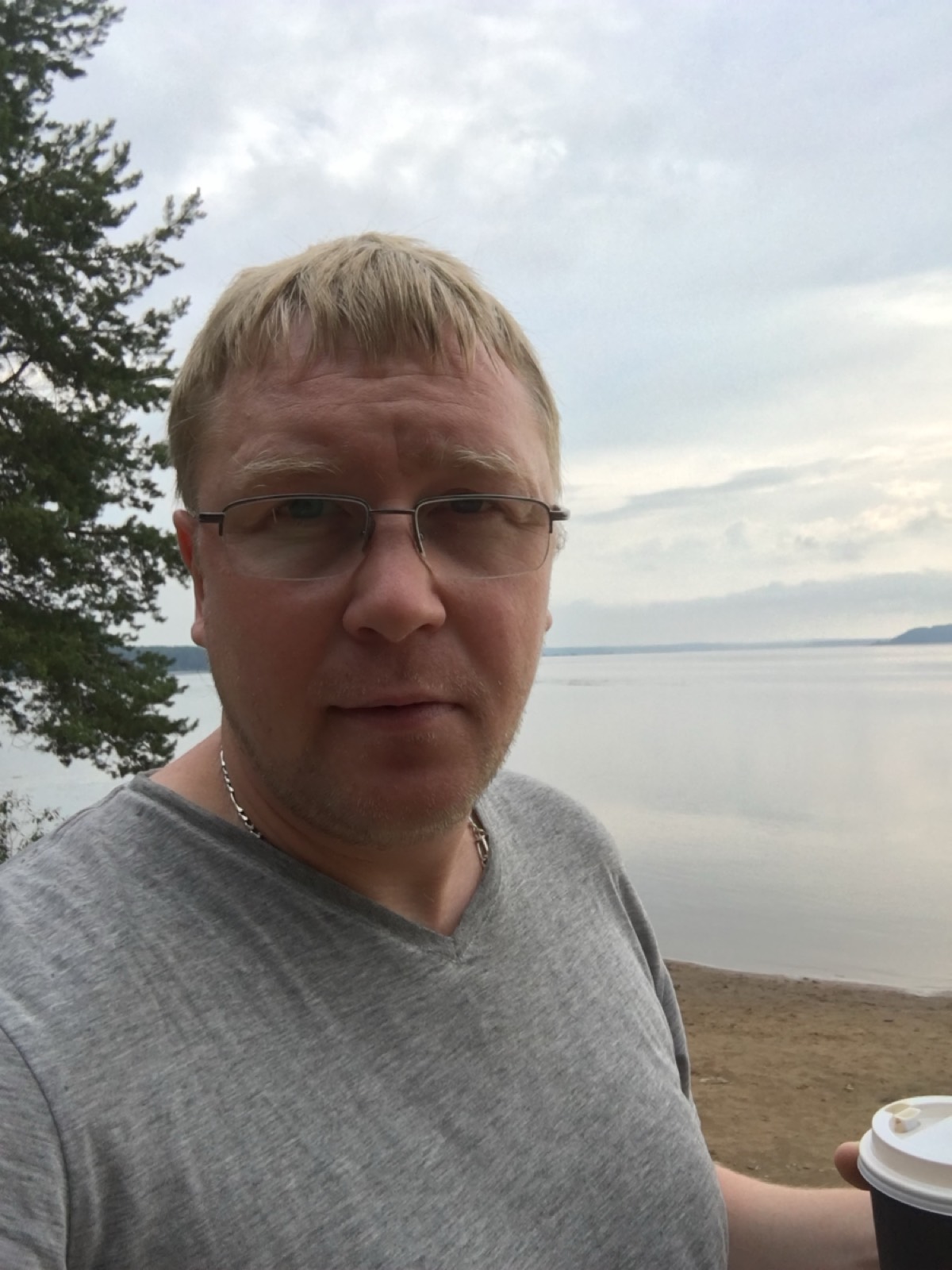 Александр Зубов