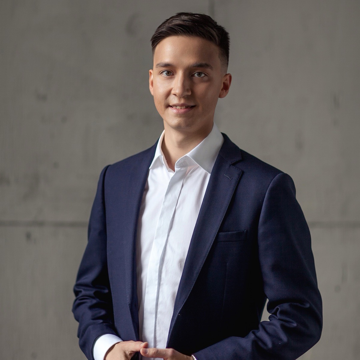 Улугбек Маматвалиев | Сетка — социальная сеть от hh.ru