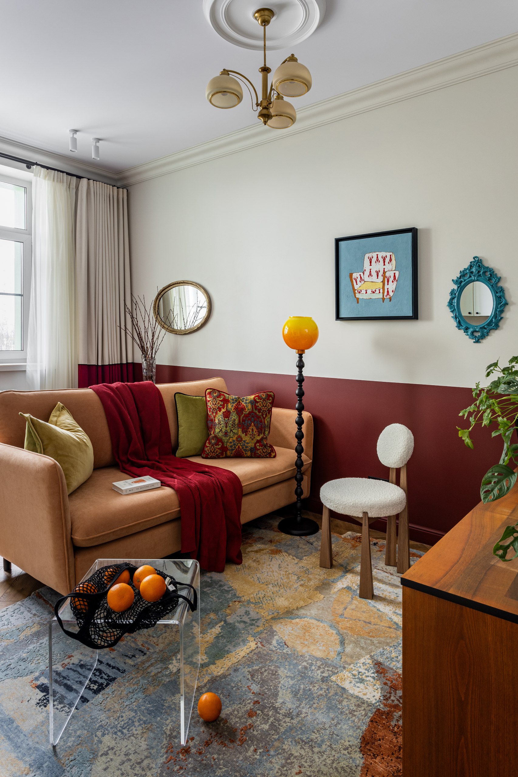 Сара Михайлова любит яркие цвета, эклектику и винтаж, ее интерьеры —это всегда буйство красок и позитивные эмоции | Сетка — социальная сеть от hh.ru