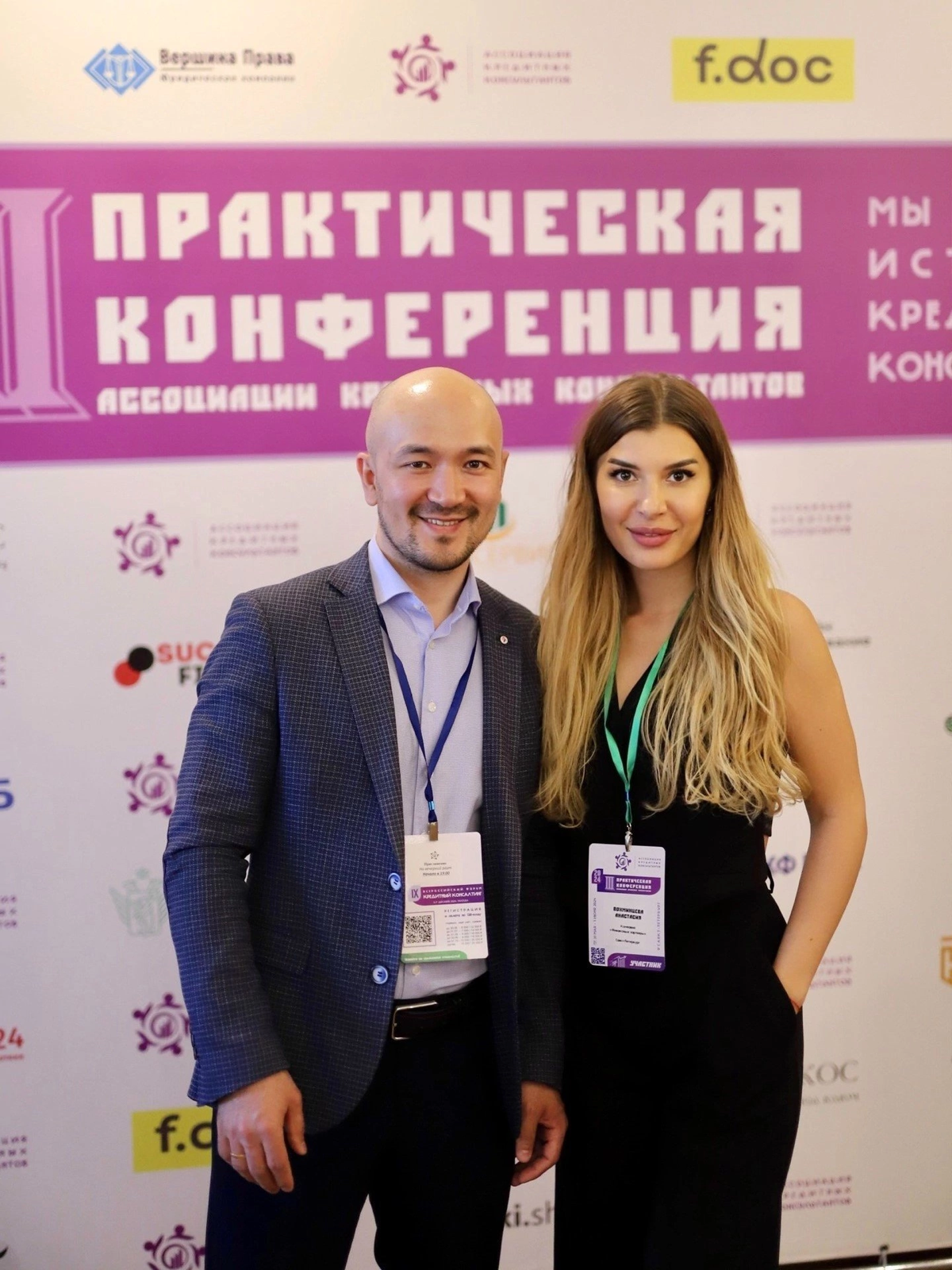 SF и Финансовые партнеры
Почему то некоторые думают, что мы жестко конкурируем с Финансовыми партнёрами, на деле это не так!
Мы дружим с ребятами из ФП🤝
P.S | Сетка — социальная сеть от hh.ru