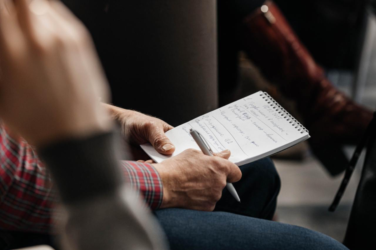 Уютный Барнаул! ❄️  
Во-первых, впервые посетил Алтайский край и наконец-то увидел нормальную снежную погоду этой зимой 😄 Во-вторых, бомбические эмоции от мероприятия!  
В понедельник провёл первую вс... | Сетка — социальная сеть от hh.ru