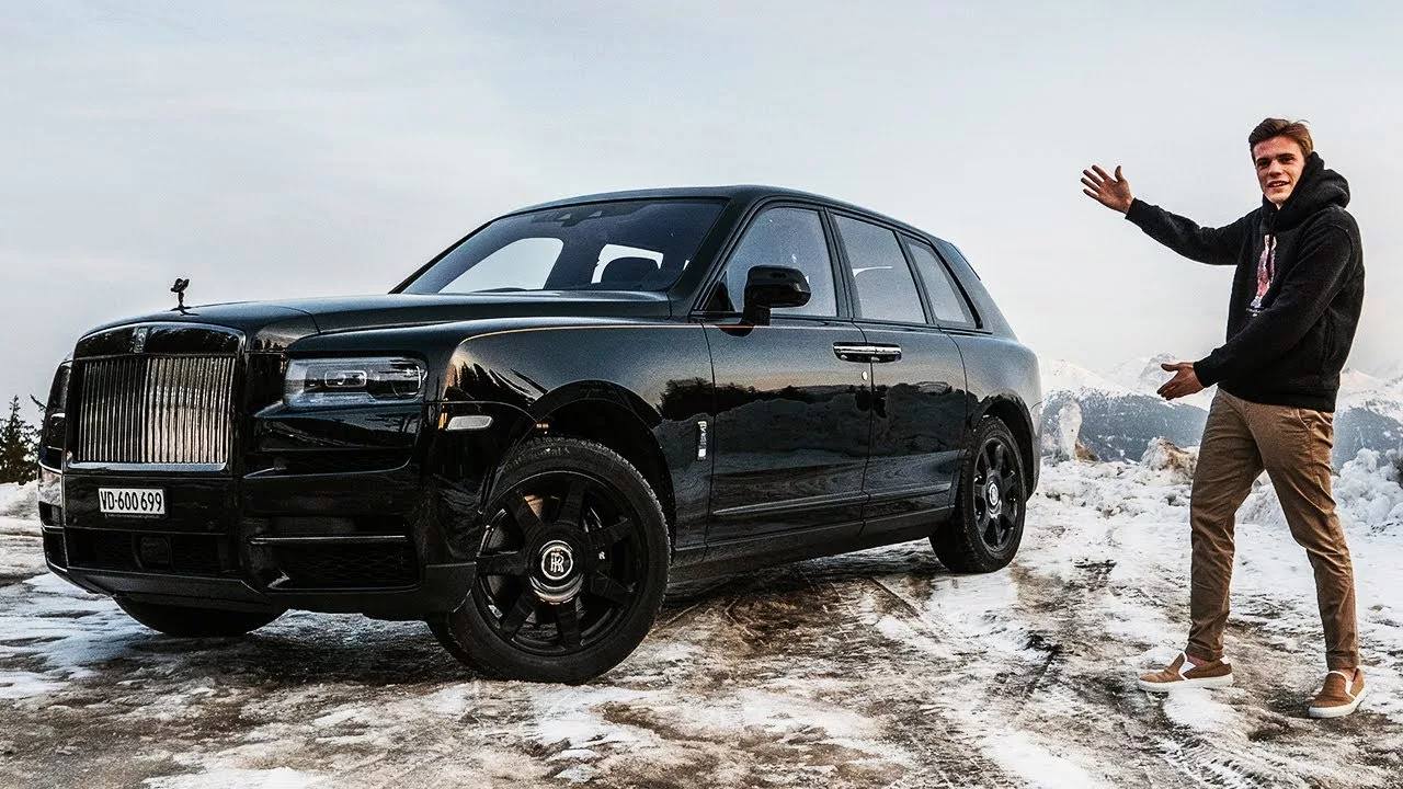 Идеи продвижения премиальных брендов на 1 млн$RollsRoy’s, Gucci, Rolex. Какие ассоциации вызывают у вас данные бренды?
Кстати - в телеграмм канале больше полезной информации | Сетка — социальная сеть от hh.ru