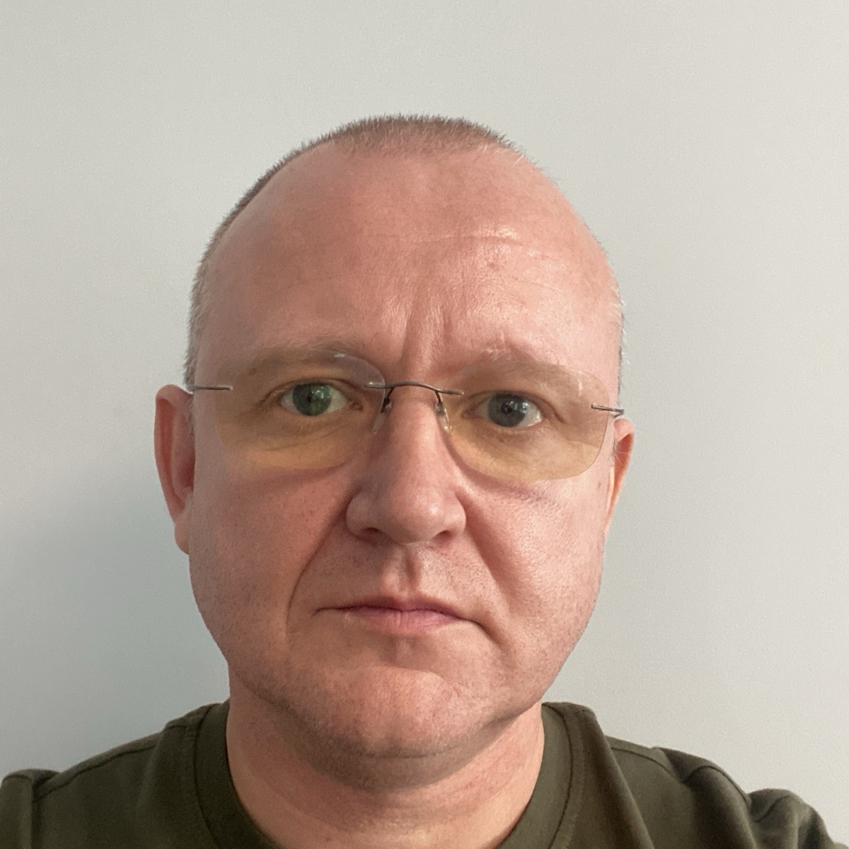 Артем Дементьев