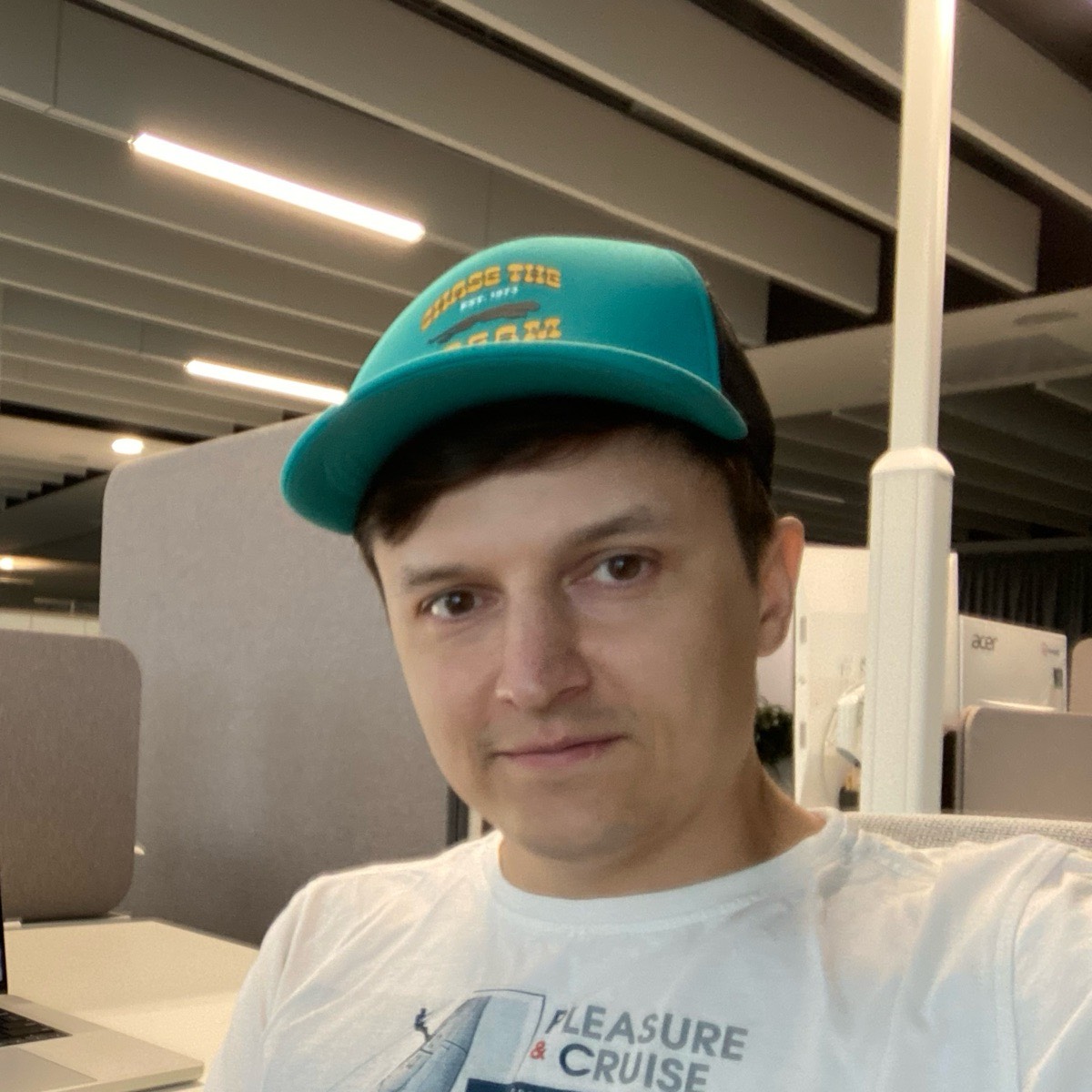 Рустам Ханнанов