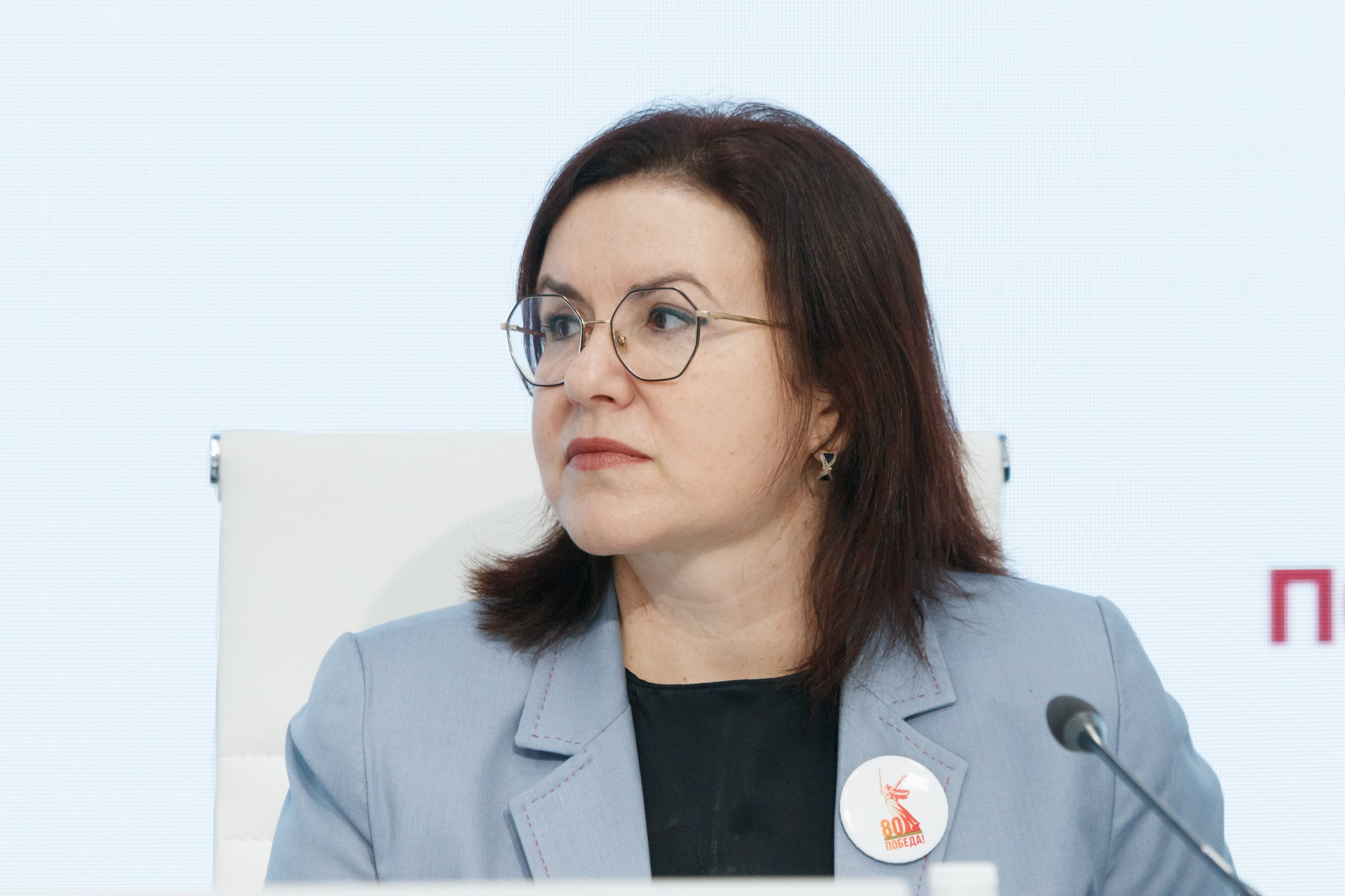 Фонд «Защитники Отечества» окажет психологическую помощь детям участников СВО
Руководитель регионального филиала Оксана Романенко в информационном центре Ставропольского края выступила на пресс-конфер... | Сетка — социальная сеть от hh.ru