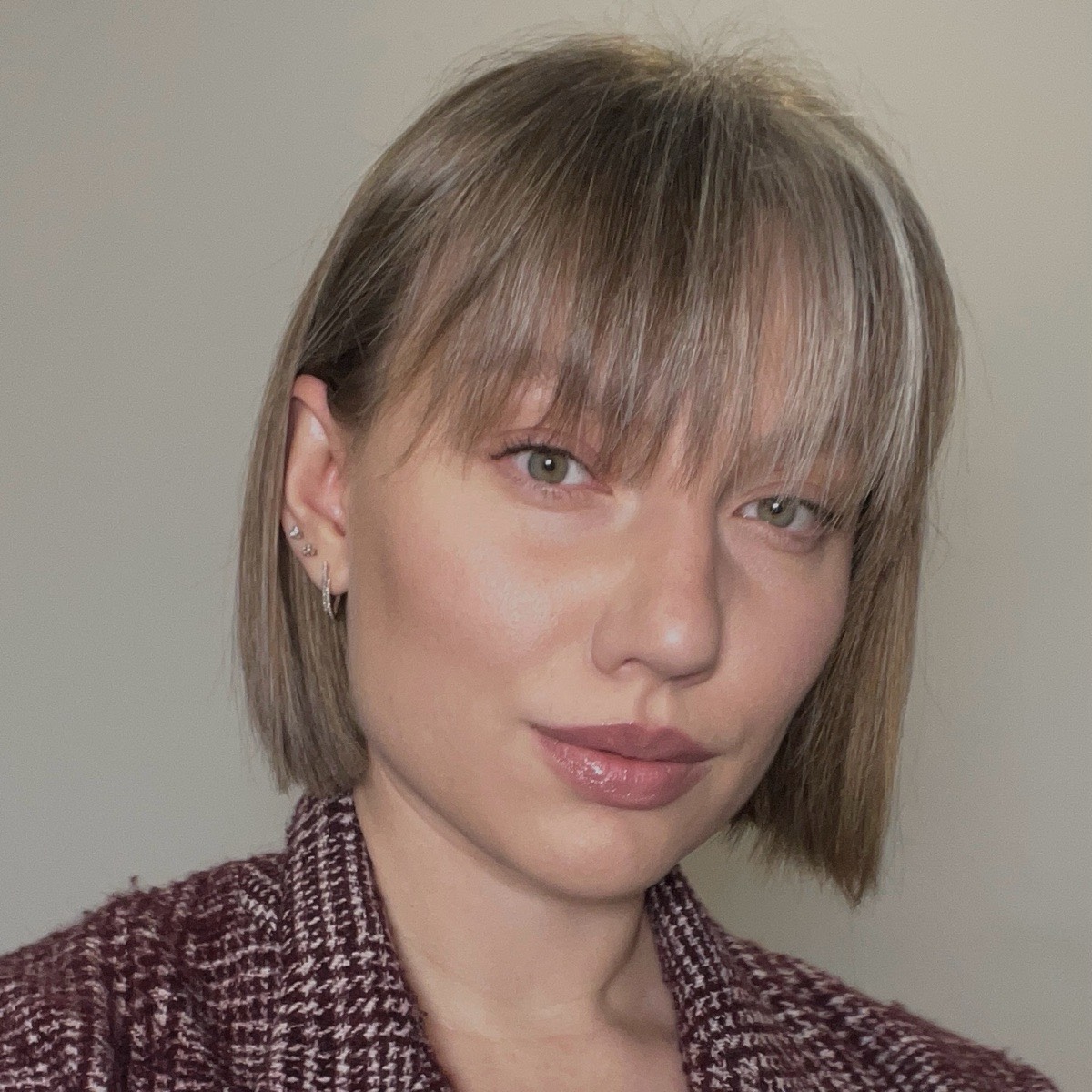 Nataliia Vorobeva | Сетка — социальная сеть от hh.ru