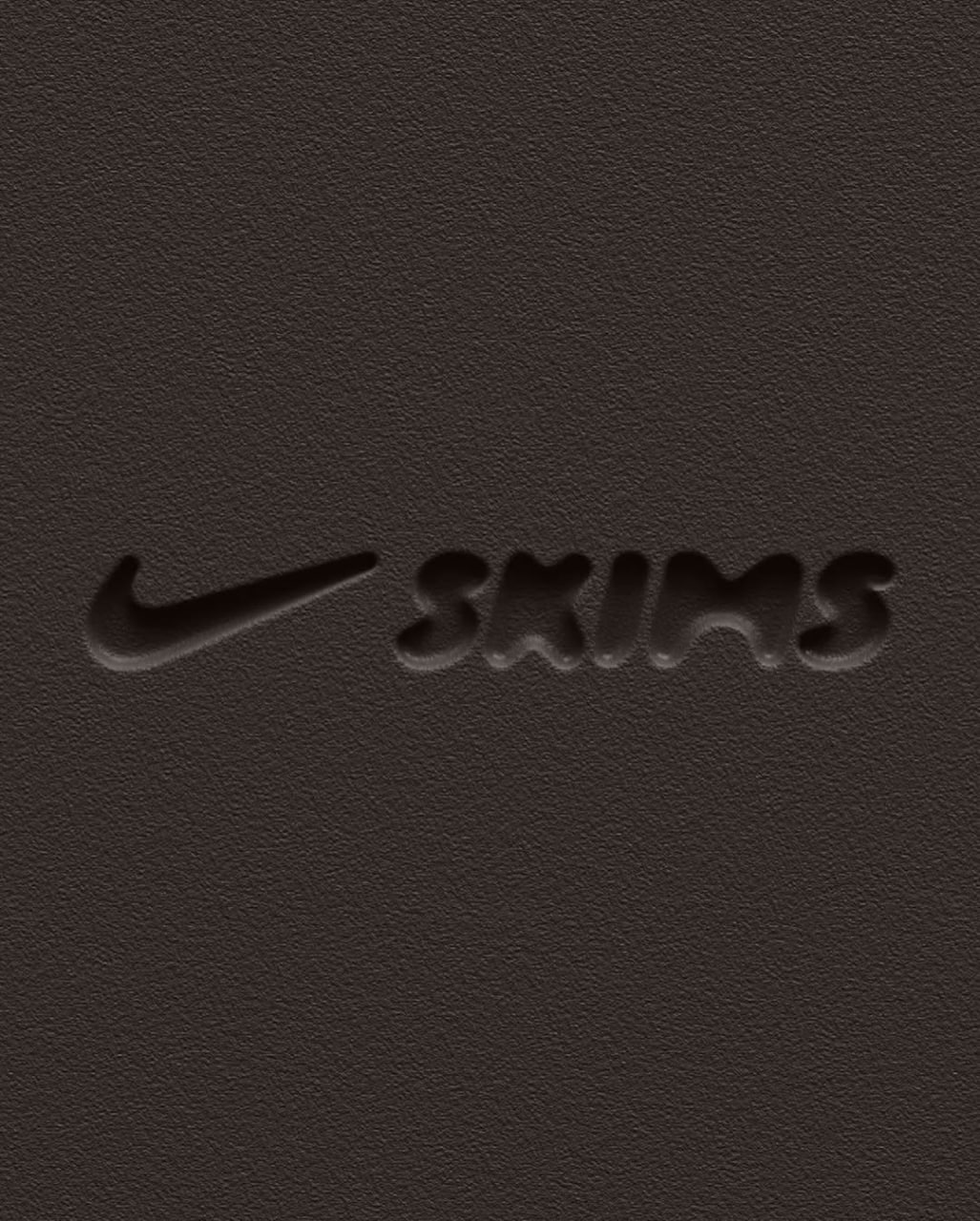 Nike только что анонсировал коллаб со Skims Ким Кардашьян. Официальное заявление компании:
Это больше, чем просто партнёрство | Сетка — социальная сеть от hh.ru