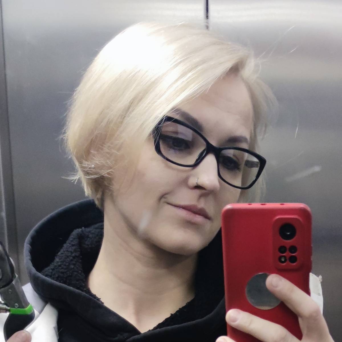 Александра Иванова | Сетка — социальная сеть от hh.ru