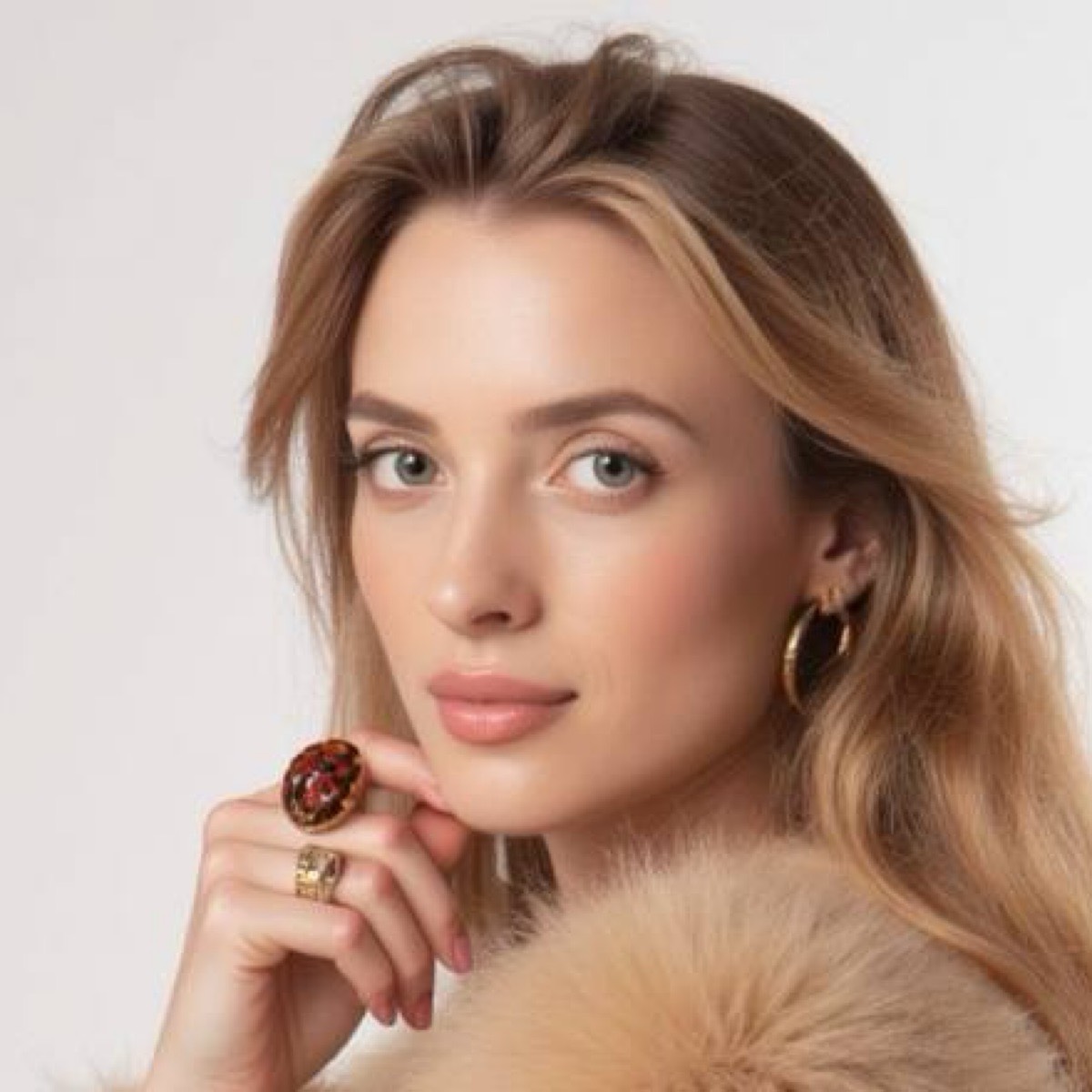 Анна Лопарева