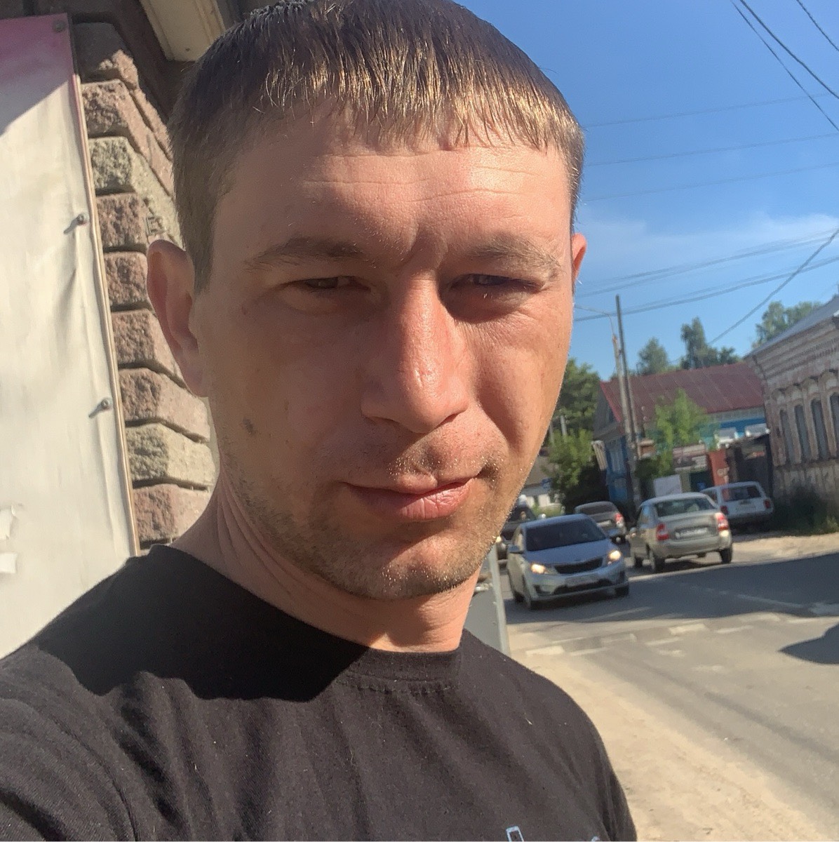 Евгений Лаврентьев