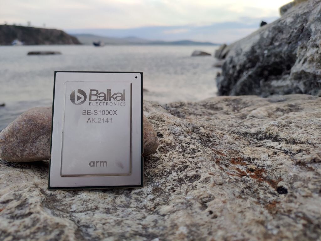 Процессоры Baikal-S готовятся к возвращению на рынок
«Байкал Электроникс» получила разрешение на серийное производство и продажу серверных процессоров Baikal-S в России | Сетка — социальная сеть от hh.ru