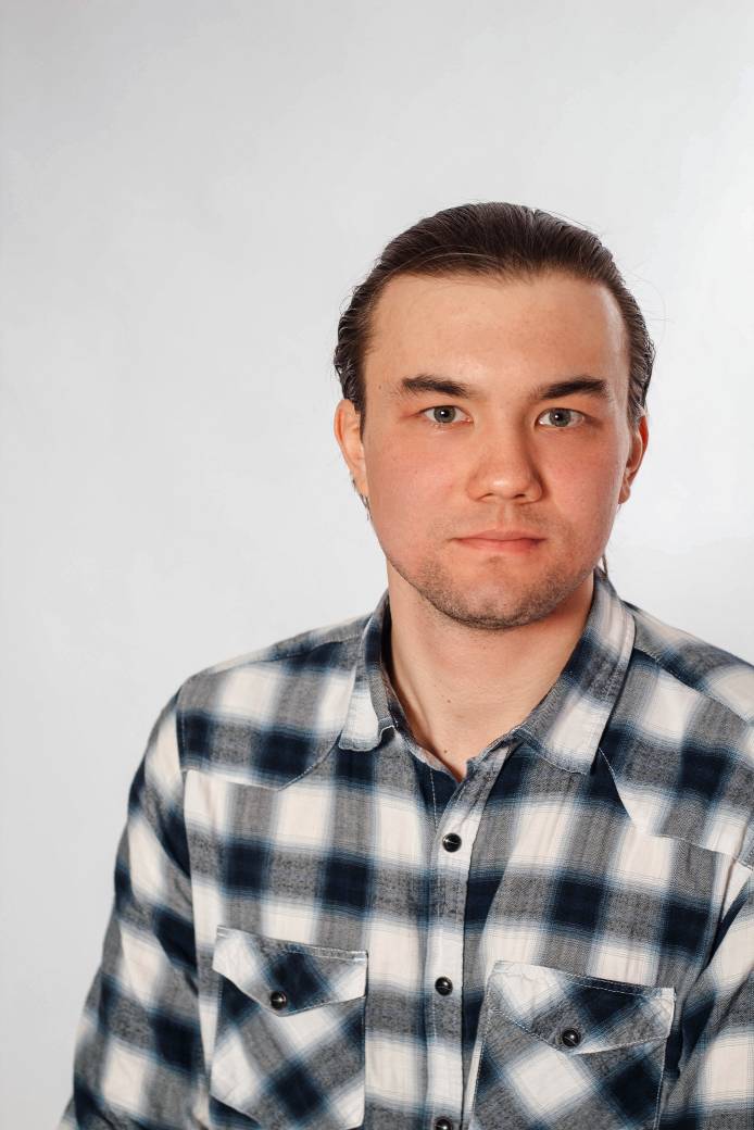 Антон Устьянцев