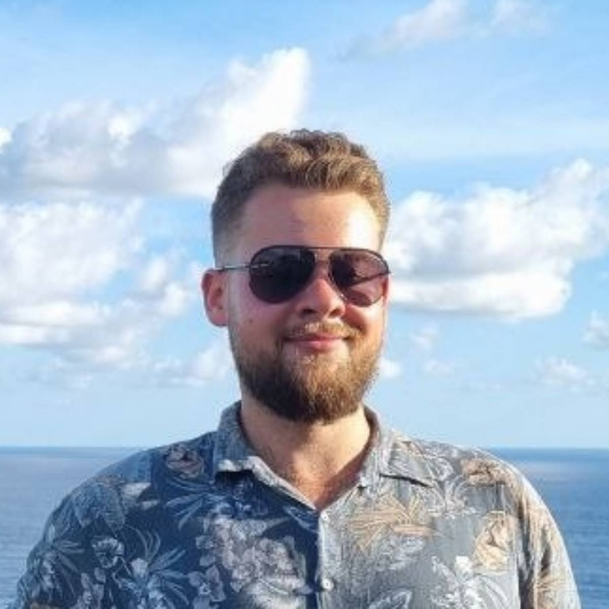 Виктор Медведев | Сетка — социальная сеть от hh.ru