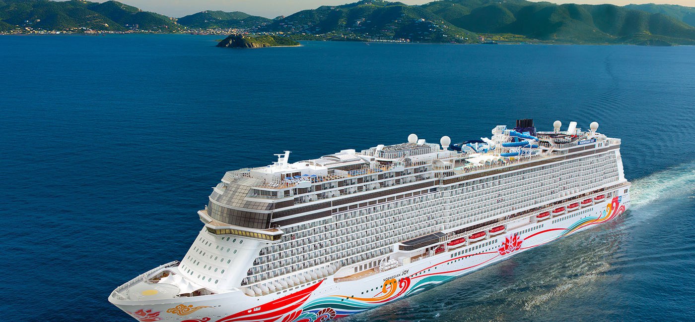 Immersive True Crime Cruise to Set Sail in 2026
Calling all true crime enthusiasts:
You can now book a crime-themed cruise to the Caribbean.
The immersive mystery voyage departs on January 26, 2026 | Сетка — социальная сеть от hh.ru