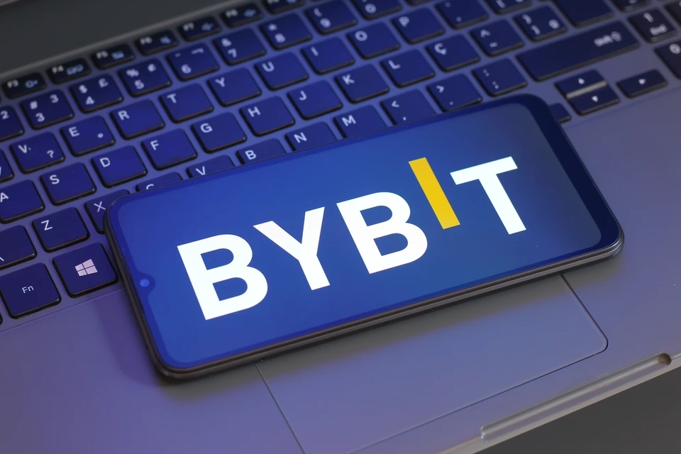 С криптобиржи Bybit было похищено почти $1,5 млрд в криптовалюте, что стало крупнейшей кражей за историю индустрии, передает Блумберг 😫😫😫 | Сетка — социальная сеть от hh.ru