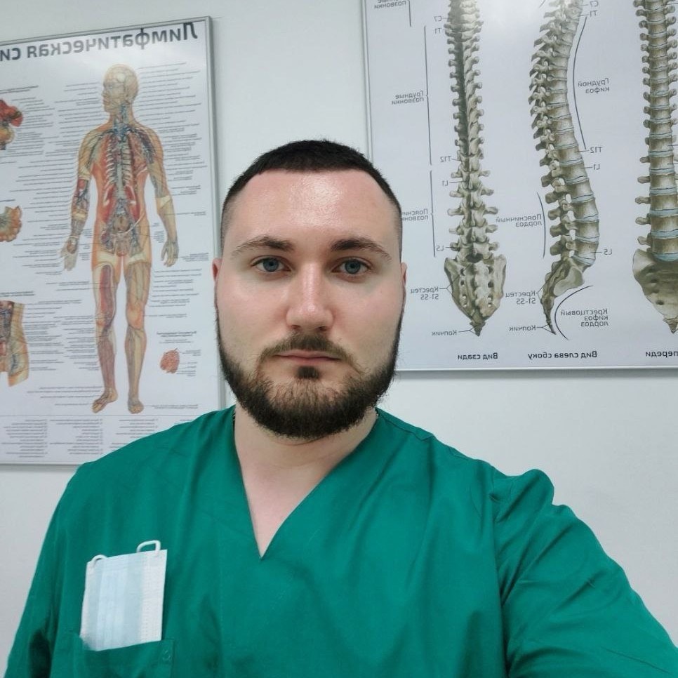 Лев Разов