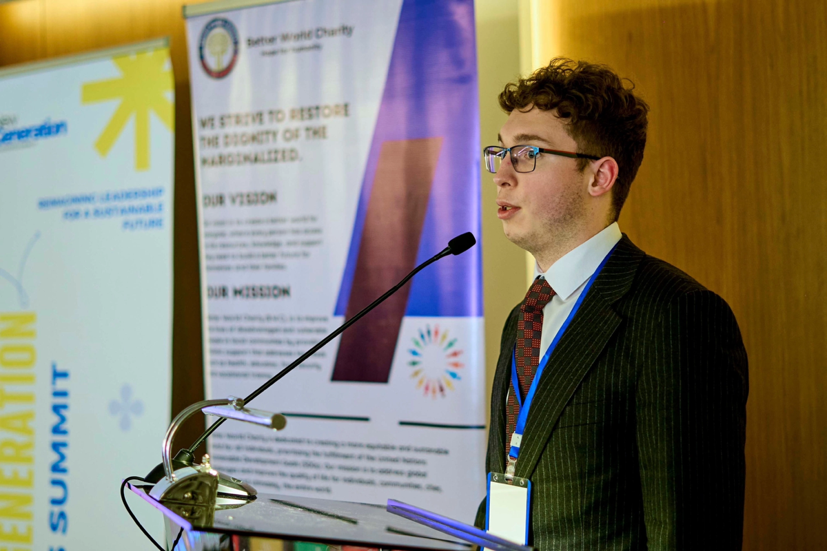 Стал организатором Саммита Молодых Лидеров в Дубае!  

Участники из 25 стран со всех контингентов;  
Питчи технологических стартапов;  
Защита НКО и Стартапов перед главами государственных общественны... | Сетка — социальная сеть от hh.ru