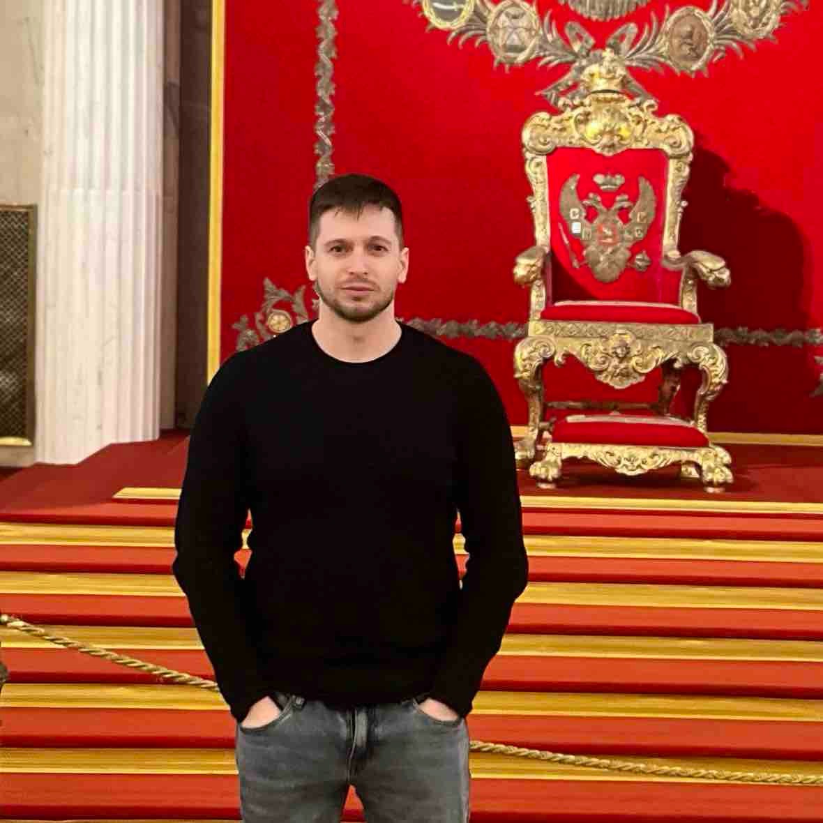 Владислав Луговой