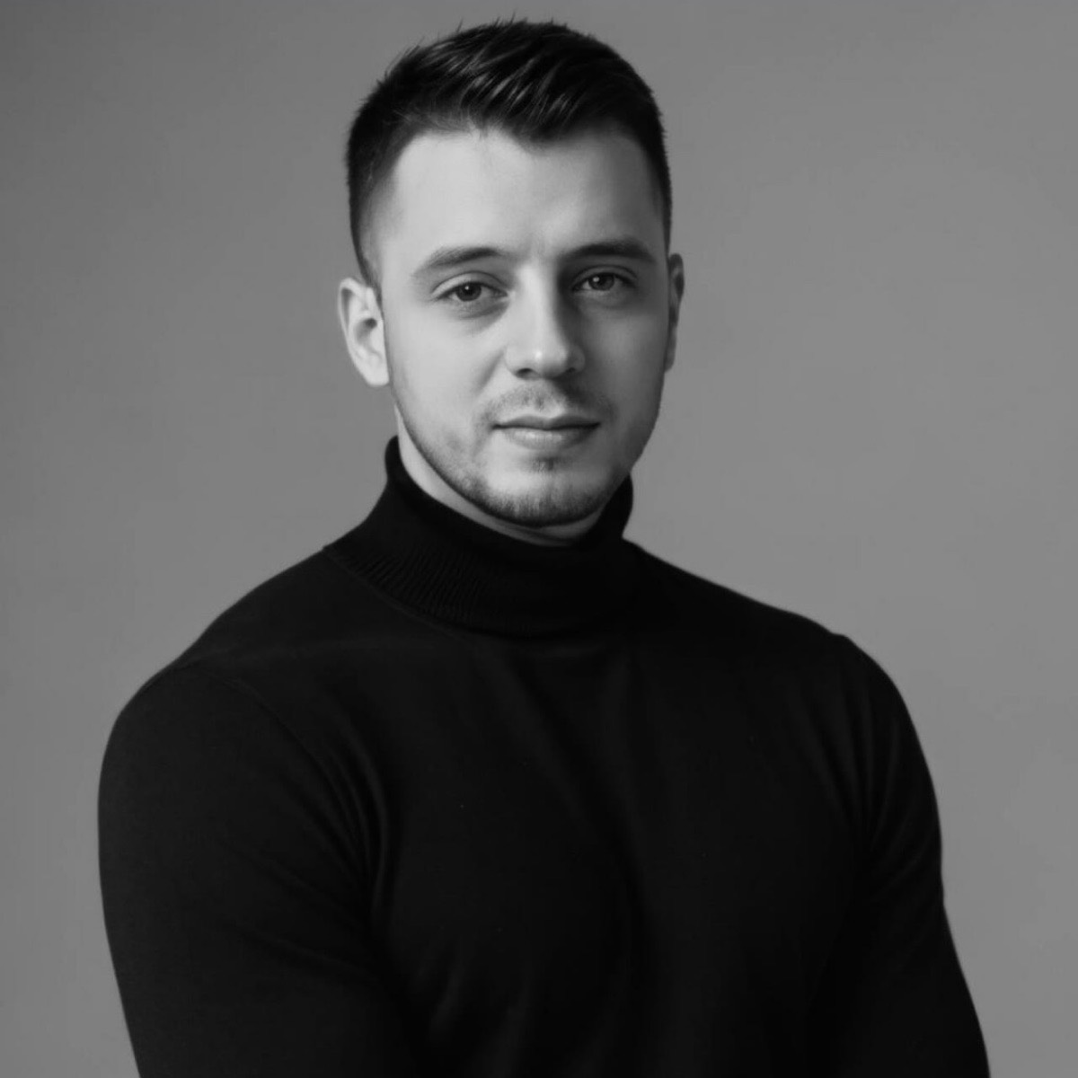 Илья Колесников