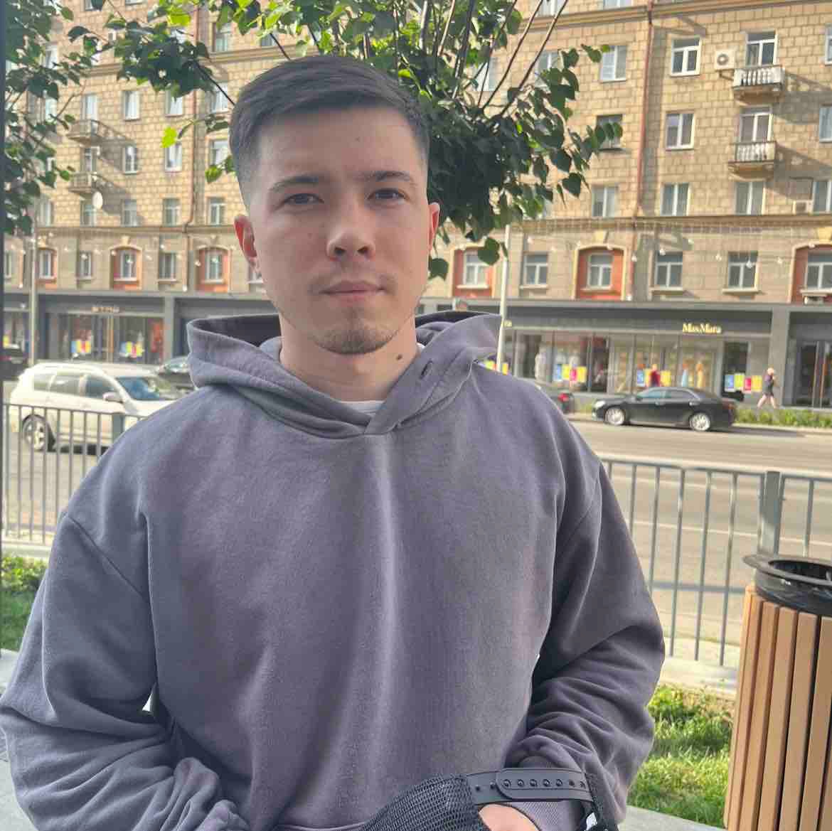 Амир Закиров