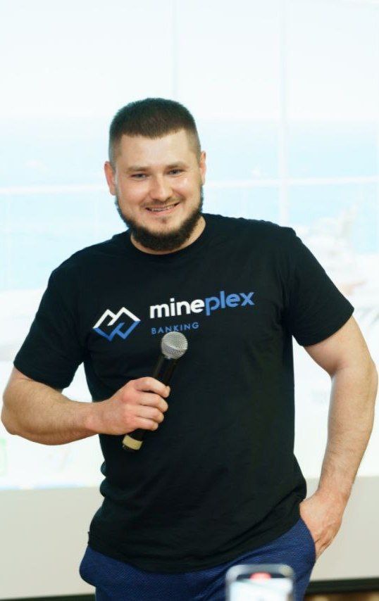 Юрий Контушов