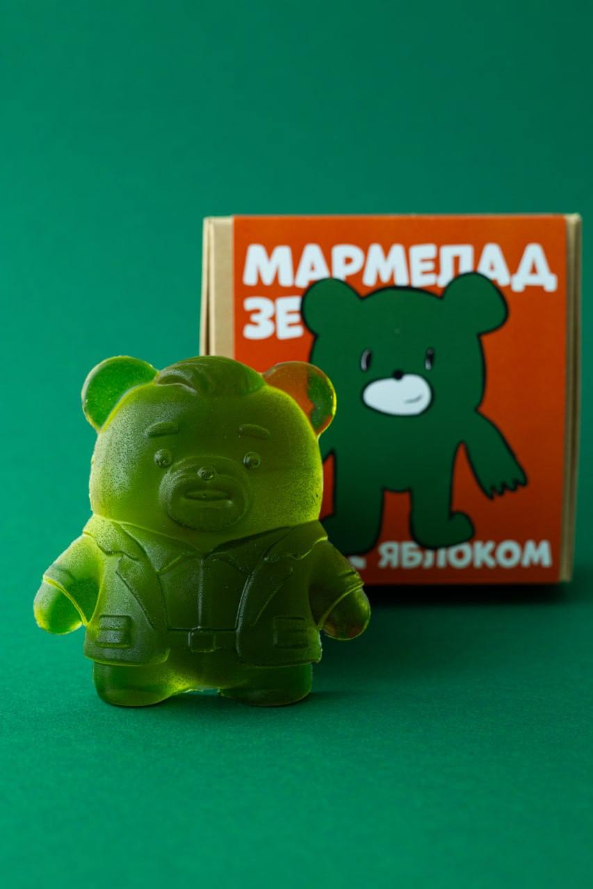 Мармеладных мишек от Меладзе начнут продавать в России: местные селлеры уже прозвали их «Мармеладзе».
Планируется четыре вкуса: вишня, яблоко, лимон и коньяк | Сетка — социальная сеть от hh.ru