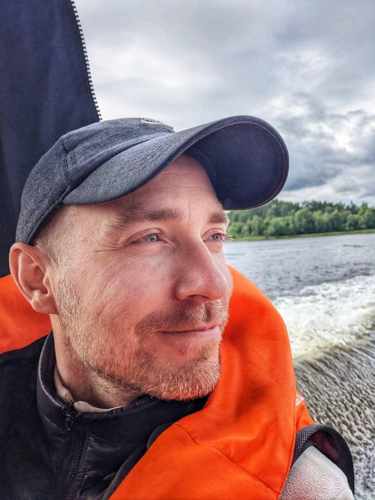 Max Doronin | Сетка — социальная сеть от hh.ru