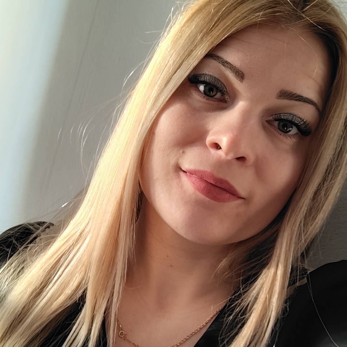 Есения Уханова