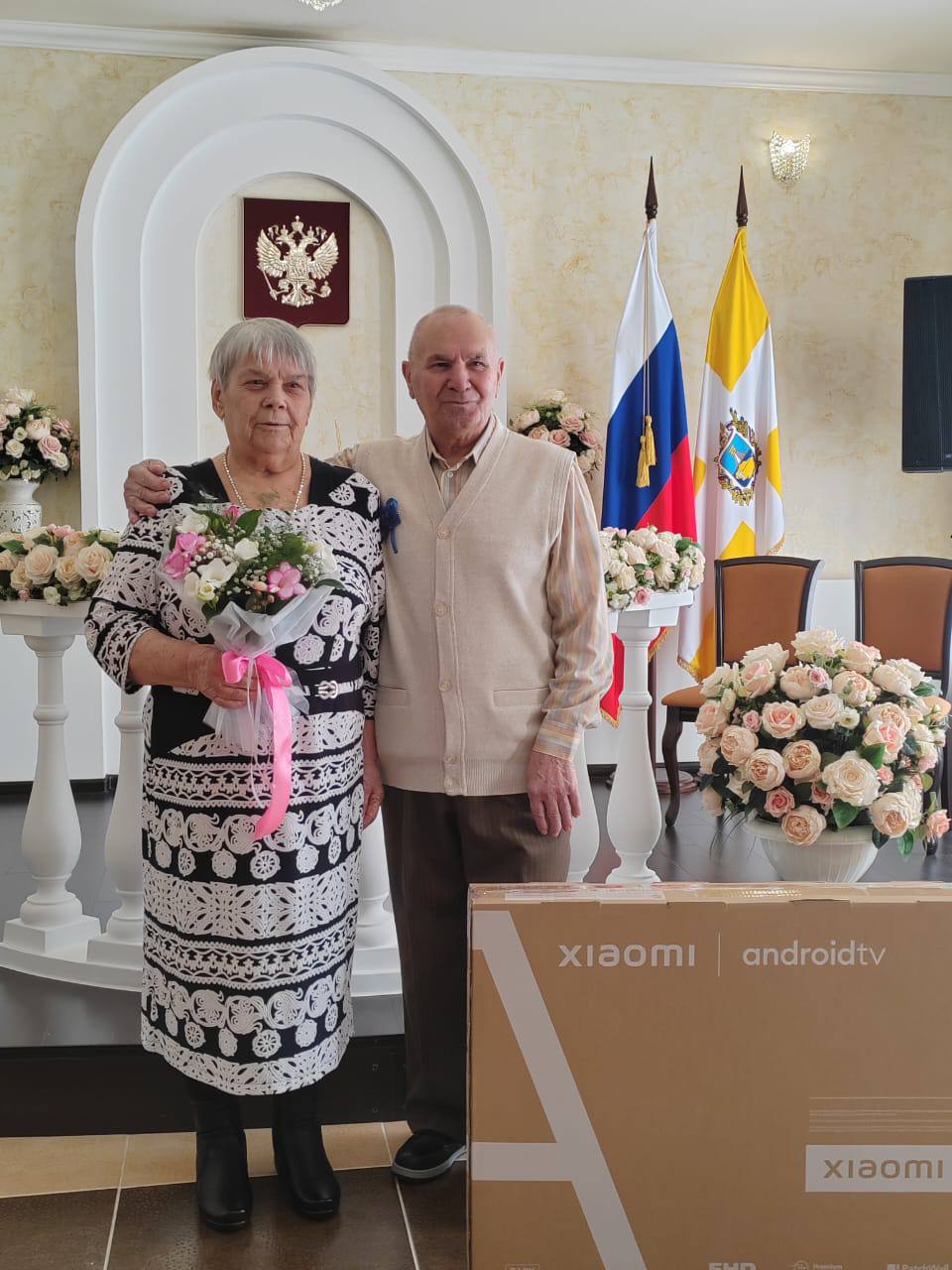 💍Ставропольцы отметили 60-летие со дня женитьбы
Бриллиантовую свадьбу отметили в Железноводске. Анатолий Надежда Слепцовы впервые стояли в ЗАГСе в далёком 1965 году | Сетка — социальная сеть от hh.ru